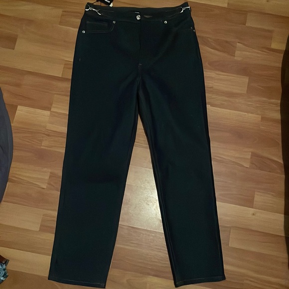 Blue EXPRESS mom jeans with side detailing. NWT - Picture 2 of 2